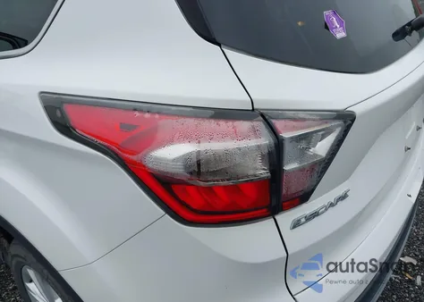 2017 Ford Escape Se from USA, damaged, VIN 1FMCU0GDXHUB23895